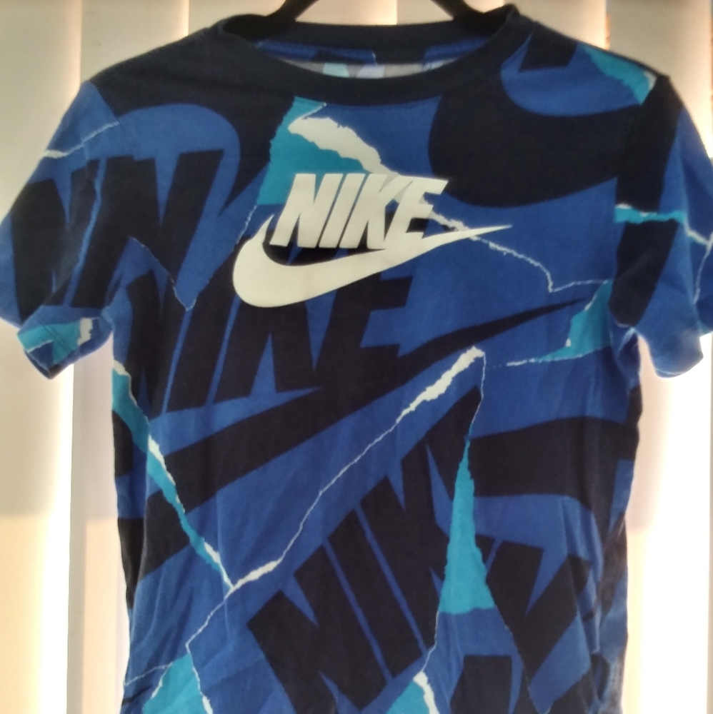 Little Boys Nike Top
